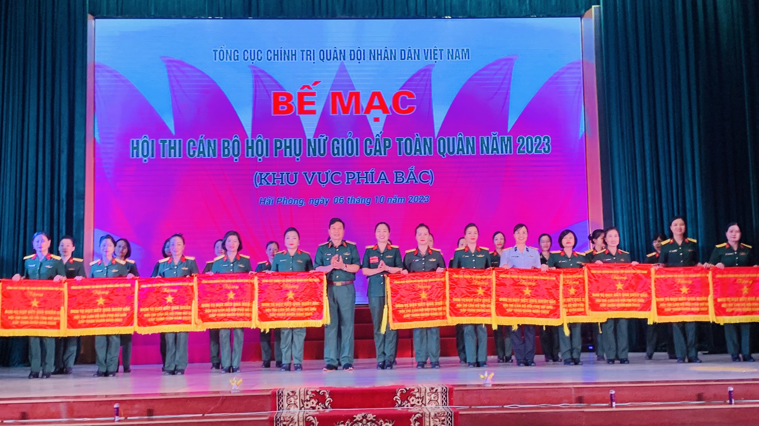 PHỤ NỮ HỌC VIỆN HẬU CẦN ĐẠT KẾT QUẢ XUẤT SẮC HỘI THI CÁN BỘ HỘI PHỤ NỮ GIỎI CẤP TOÀN QUÂN NĂM 2023