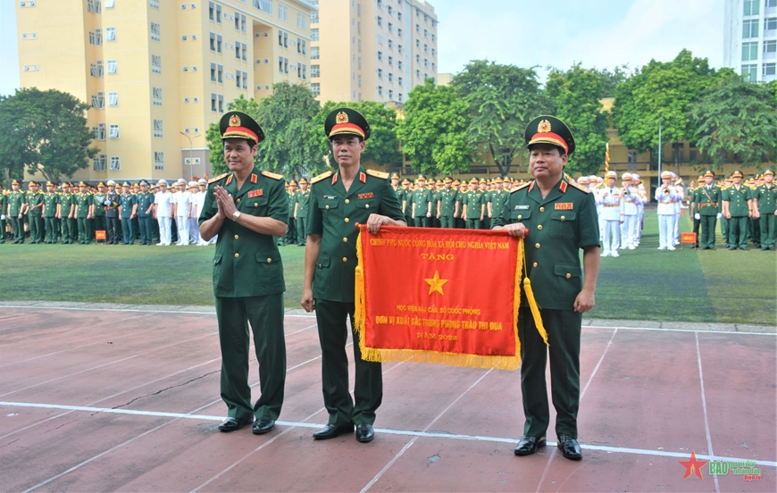 HỌC VIỆN HẬU CẦN ĐẨY MẠNH CHUYỂN ĐỔI SỐ, ỨNG DỤNG CÔNG NGHỆ THÔNG TIN TRONG NĂM HỌC MỚI