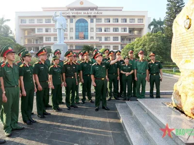 KHẮC SÂU LỜI BÁC, THI ĐUA DẠY TỐT, HỌC TỐT, NGHIÊN CỨU KHOA HỌC VÀ CÔNG TÁC TỐT