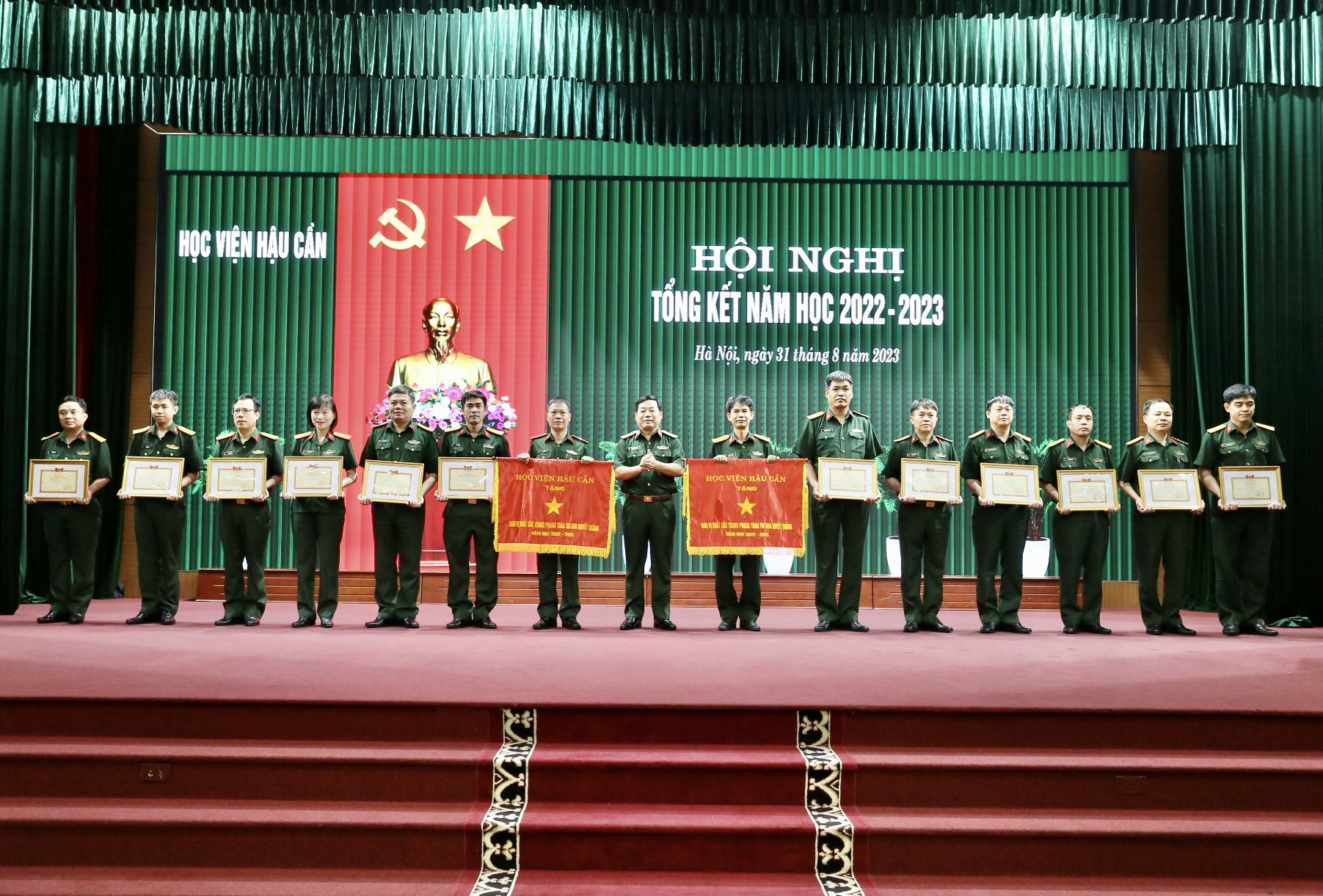 HỌC VIỆN HẬU CẦN: NHIỀU NỘI DUNG KẾT QUẢ NĂM HỌC 2022 - 2023 ĐẠT VÀ VƯỢT CHỈ TIÊU ĐỀ RA