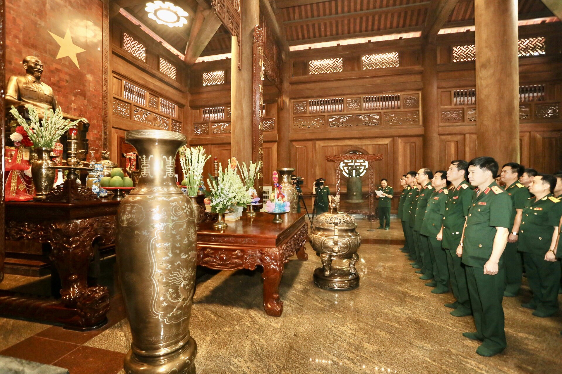 ĐOÀN ĐẠI BIỂU HỌC VIỆN HẬU CẦN THAM QUAN, GIÁO DỤC TRUYỀN THỐNG TẠI KHU DI TÍCH K9 – ĐÁ CHÔNG