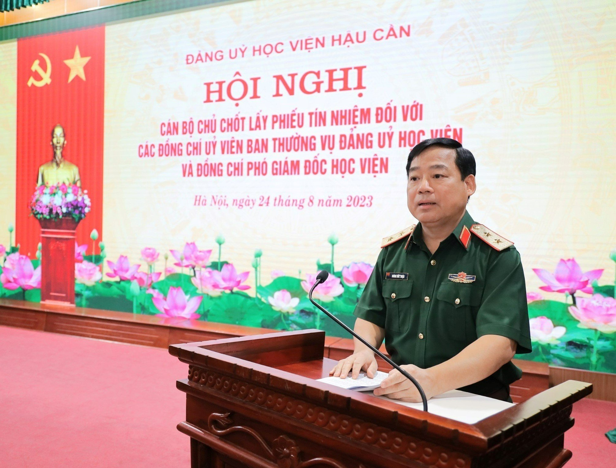 ĐẢNG UỶ HỌC VIỆN HẬU CẦN LẤY PHIẾU TÍN NHIỆM                           ĐỐI VỚI CÁC ĐỒNG CHÍ UỶ VIÊN BAN THƯỜNG VỤ ĐẢNG UỶ                 VÀ PHÓ GIÁM ĐỐC HỌC VIỆN