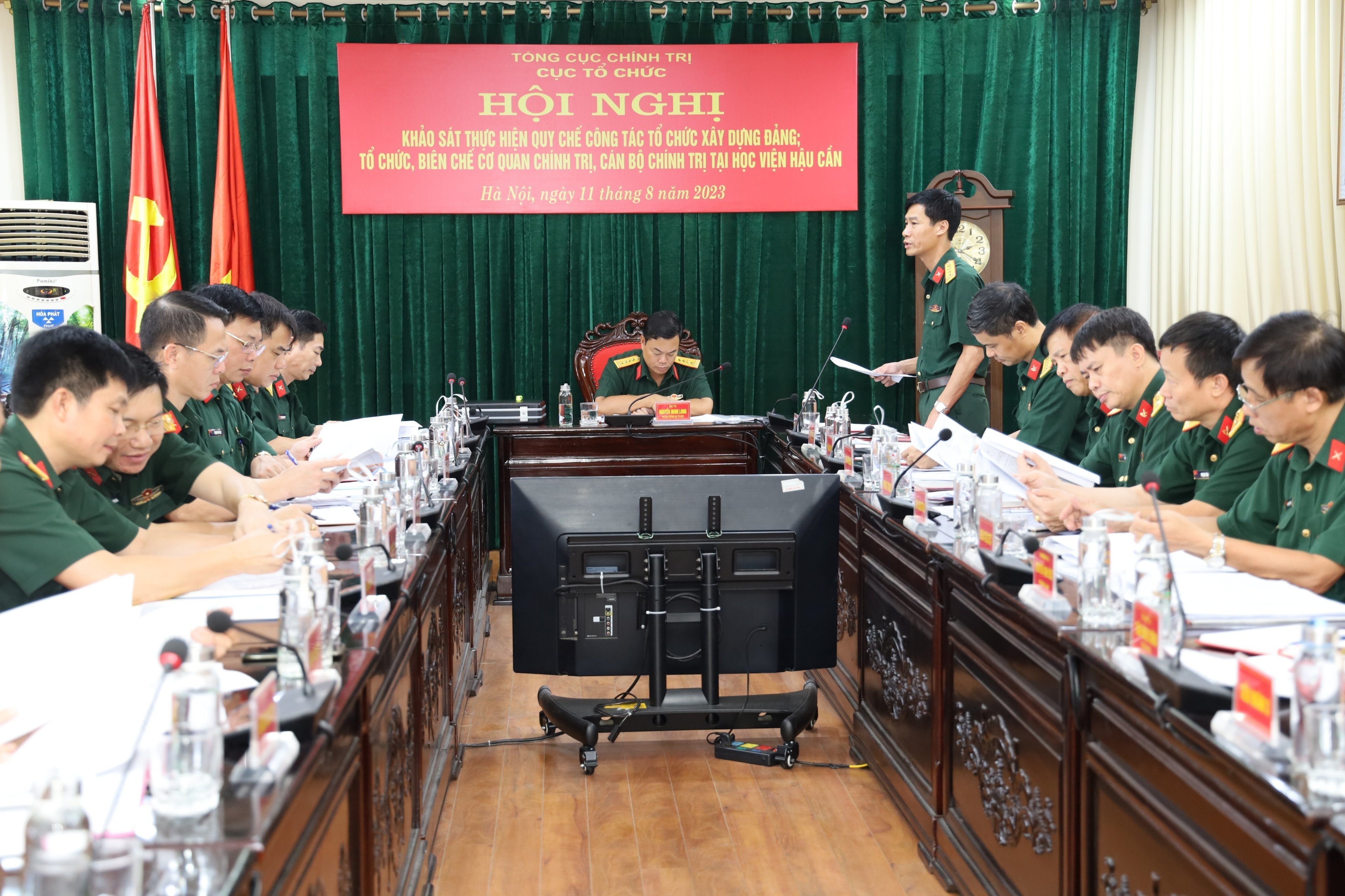 KHẢO SÁT THỰC HIỆN QUY CHẾ CÔNG TÁC TỔ CHỨC XÂY DỰNG ĐẢNG TẠI HỌC VIỆN HẬU CẦN