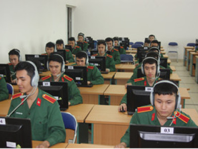 THÔNG BÁO MỨC ĐIỂM NHẬN HỒ SƠ XÉT TUYỂN ĐÀO TẠO SĨ QUAN HẬU CẦN CẤP PHÂN ĐỘI TRÌNH ĐỘ ĐẠI HỌC NĂM 2023