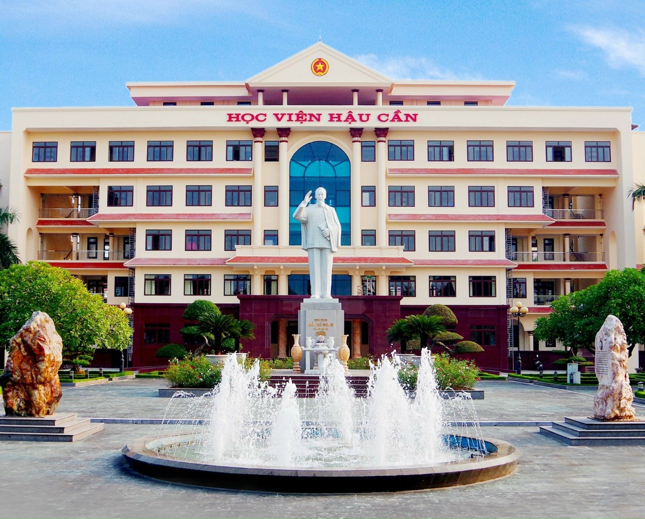 ĐỀ ÁN VÀ QUY CHẾ TUYỂN SINH ĐÀO TẠO SĨ QUAN HẬU CẦN CẤP PHÂN ĐỘI TRÌNH ĐỘ ĐẠI HỌC NĂM 2023