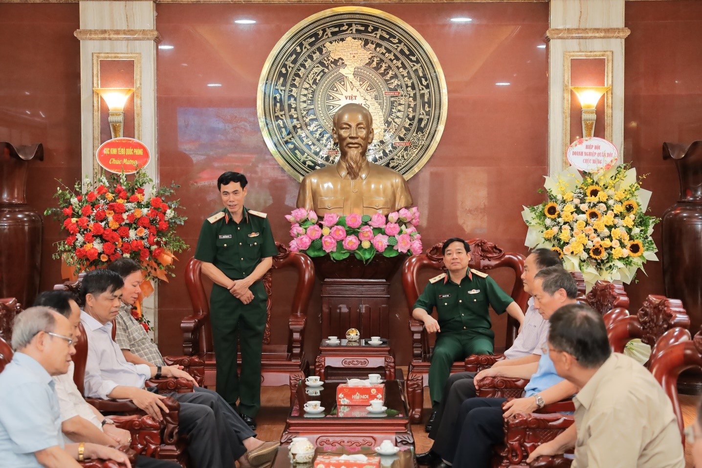 HỌC VIỆN HẬU CẦN TỔ CHỨC GẶP MẶT NGUYÊN LÃNH ĐẠO, CHỈ HUY HỌC VIỆN NHÂN DỊP KỶ NIỆM 72 NĂM NGÀY TRUYỀN THỐNG