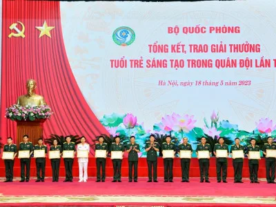 THỦ TƯỚNG PHẠM MINH CHÍNH: TUỔI TRẺ QUÂN ĐỘI LÀ MỘT TRONG NHỮNG LỰC LƯỢNG CHỦ CHỐT ĐỂ PHÁT TRIỂN KHOA HỌC QUÂN SỰ, ĐỔI MỚI SÁNG TẠO