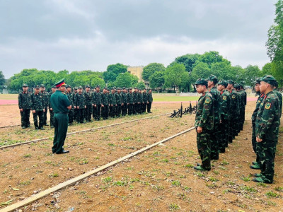 CÔNG TÁC RÈN LUYỆN THỂ LỰC CỦA HỌC VIÊN TIỂU ĐOÀN 1