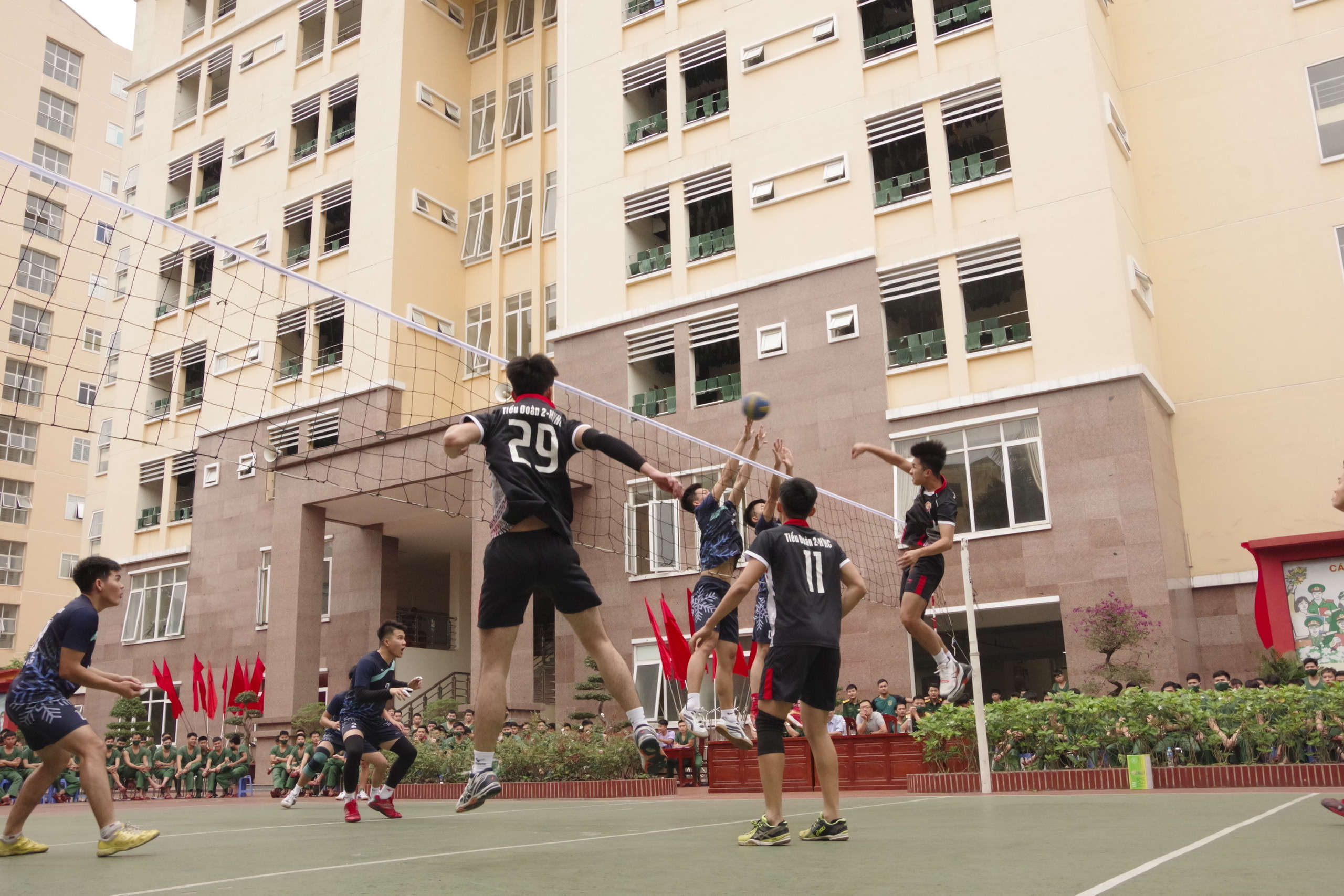 GIAO HỮU BÓNG CHUYỀN CHÀO MỪNG KỶ NIỆM 48 NĂM NGÀY GIẢI PHÓNG MIỀN NAM, THÔNG NHẤT ĐẤT NƯỚC (30/4/1975 – 30/4/2023) VÀ NGÀY QUỐC TẾ LAO ĐỘNG 01/5