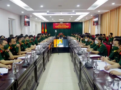 TẬP HUẤN BỒI DƯỠNG CUỘC THI CHÍNH LUẬN VỀ BẢO VỆ NỀN TẢNG TƯ TƯỞNG CỦA ĐẢNG