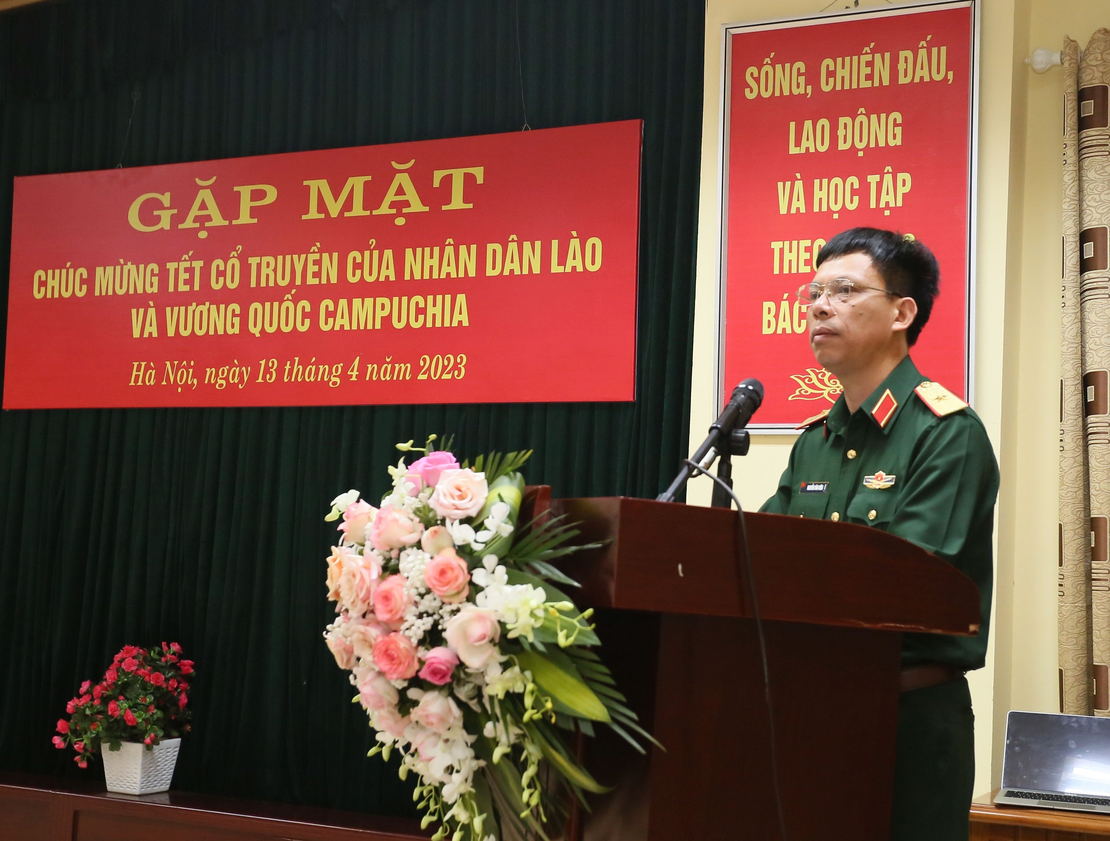 HỌC VIỆN HẬU CẦN TỔ CHỨC TẾT CỔ TRUYỀN  CHO HỌC VIÊN LÀO, CAMPUCHIA