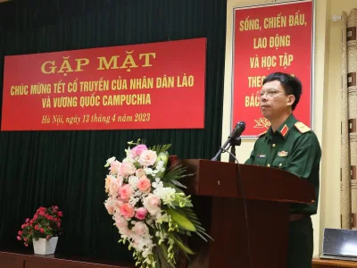 HỌC VIỆN HẬU CẦN TỔ CHỨC TẾT CỔ TRUYỀN  CHO HỌC VIÊN LÀO, CAMPUCHIA