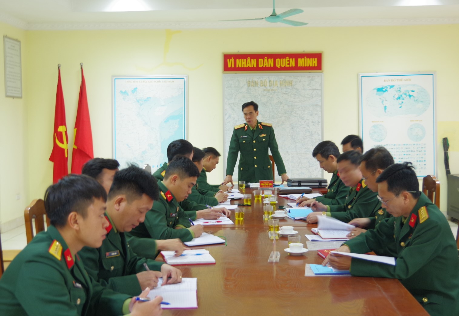 GIÁM ĐỐC HỌC VIỆN NẮM TÌNH HÌNH CÁC ĐƠN VỊ KHU VỰC 2