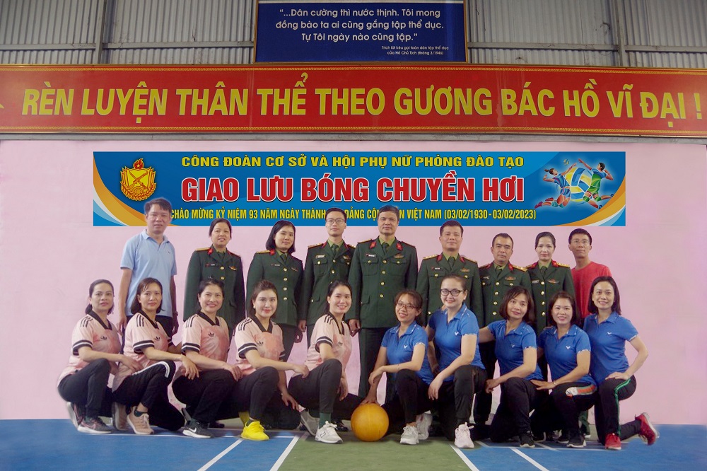 CÔNG ĐOÀN CƠ SỞ VÀ HỘI PHỤ NỮ PHÒNG ĐÀO TẠO TỔ CHỨC GIAO LƯU BÓNG CHUYỀN HƠI NĂM 2023