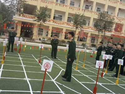 SÔI NỔI CÁC HOẠT ĐỘNG VUI CHƠI NGÀY ĐẦU NĂM MỚI