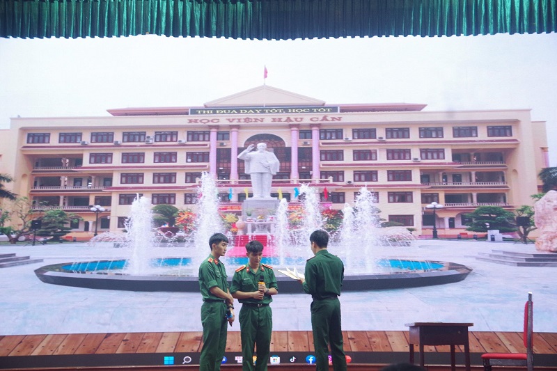 HOẠT ĐỘNG CHÀO MỪNG VÀ HƯỞNG ỨNG NGÀY PHÁP LUẬT TẠI TIỂU ĐOÀN 4 - HỌC VIỆN HẬU CẦN