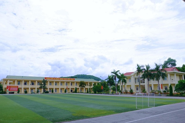 THÔNG BÁO THÍ SINH XÁC NHẬN NHẬP HỌC TRỰC TUYẾN VÀ HƯỚNG DẪN CHUẨN BỊ HỒ SƠ NHẬP HỌC NĂM 2022