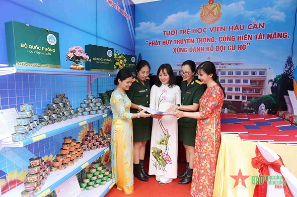 ĐỒNG BỘ GIẢI PHÁP, XÂY DỰNG ĐẢNG BỘ HỌC VIỆN HẬU CẦN TRONG SẠCH, VỮNG MẠNH, TIÊU BIỂU