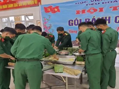 TIỂU ĐOÀN 1 TƯNG BỪNG TỔ CHỨC HỘI THI GÓI  “BÁNH CHƯNG  XANH” TẾT NHÂM DẦN NĂM  2022