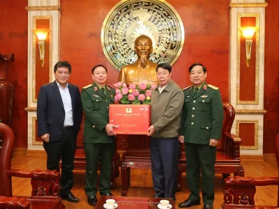 THƯỢNG TƯỚNG BÙI VĂN NAM THĂM, CHÚC TẾT HỌC VIỆN HẬU CẦN