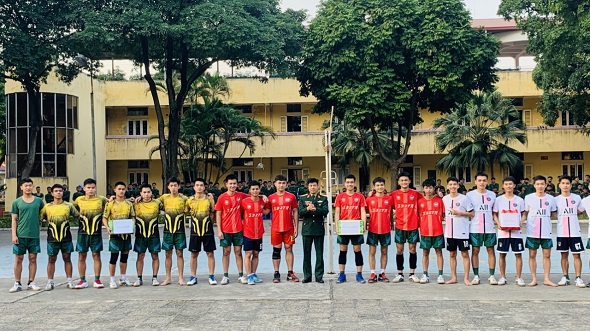 TIỂU ĐOÀN 4 GIAO LƯU BÓNG CHUYỀN CHÀO MỪNG KỶ NIỆM 77 NĂM NGÀY THÀNH LẬP QUÂN ĐỘI NHÂN DÂN VIỆT NAM (22/12/1944 - 22/12/2021) VÀ 32 NĂM NGÀY HỘI QUỐC PHÒNG TOÀN DÂN (22/12/1989 - 22/12/2021)