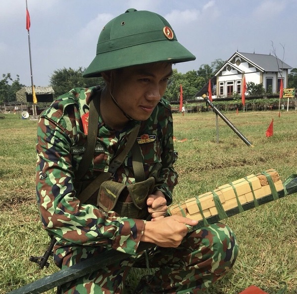 NGƯỜI CÁN BỘ TRẺ NHIỆT HUYẾT