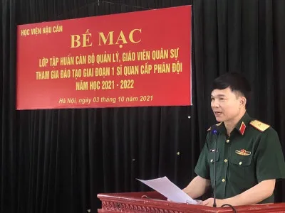 BẾ MẠC LỚP TẬP HUẤN CÁN BỘ QUẢN LÝ, GIÁO VIÊN QUÂN SỰ THAM GIA ĐÀO TẠO GIAI ĐOẠN 1 SĨ QUAN CẤP PHÂN ĐỘI NĂM HỌC 2021 – 2022