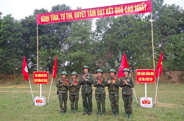 HỌC VIỆN HẬU CẦN TỔ CHỨC KIỂM TRA BẮN ĐẠN THẬT VÀ NÉM LỰU ĐẠN