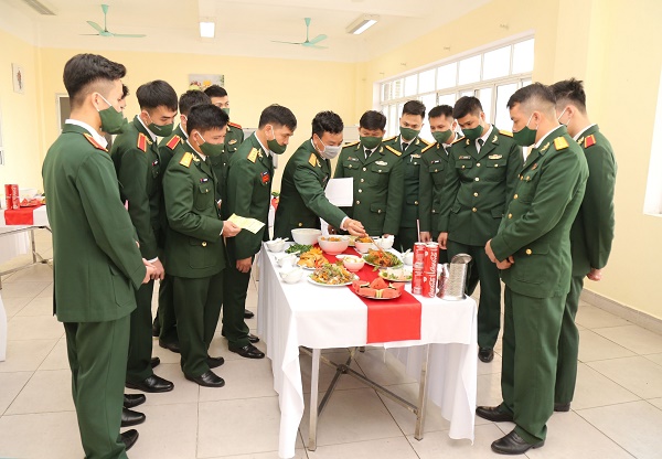 HỌC VIỆN HẬU CẦN TỔ CHỨC HỘI THI MÂM CỖ NGÀY TẾT VỚI CHỦ ĐỀ “TẾT QUÂN ĐỘI”