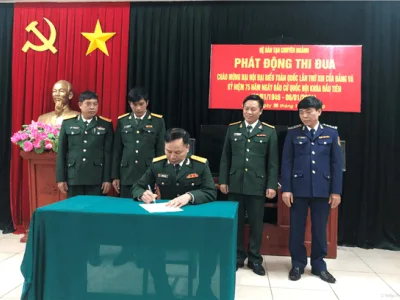 HỆ ĐÀO TẠO CHUYÊN NGÀNH TỔ CHỨC PHÁT ĐỘNG THI ĐUA CAO ĐIỂM “LẬP CÔNG DÂNG ĐẢNG”