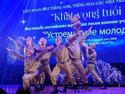 HỌC VIỆN HẬU CẦN ĐẠT THÀNH TÍCH XUẤT SẮC TRONG LIÊN HOAN HÁT TIẾNG ANH, TIẾNG NGA CÁC NHÀ TRƯỜNG QUÂN ĐỘI NĂM 2020