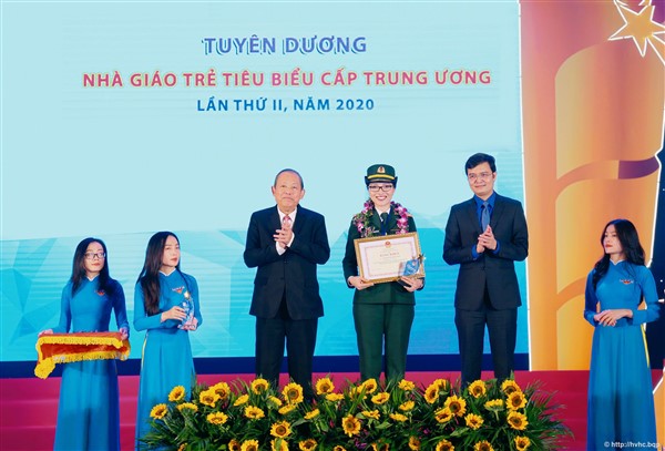 NHÀ GIÁO TRẺ TIÊU BIỂU CẤP TRUNG ƯƠNG, TẤM GƯƠNG ĐIỂN HÌNH CỦA THANH NIÊN HỌC VIỆN HẬU CẦN