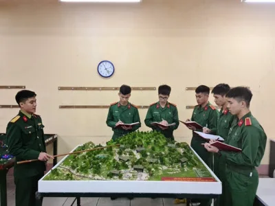 THU GỌN "TRẬN ĐỊA HẬU CẦN" VÀO PHÒNG HỌC