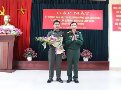 GẶP MẶT NHÂN KỶ NIỆM 67 NĂM NGÀY QUỐC KHÁNH VƯƠNG QUỐC CAMPUCHIA VÀ NGÀY THÀNH LẬP QUÂN ĐỘI HOÀNG GIA CAMPUCHIA