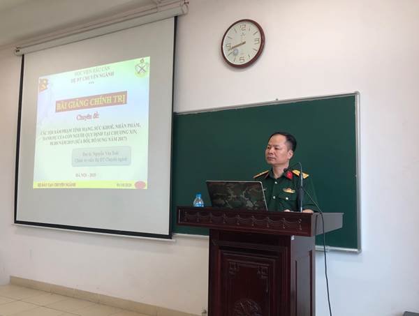 ĐỔI MỚI, NÂNG CAO CHẤT LƯỢNG GIÁO DỤC CHÍNH TRỊ Ở HỆ ĐÀO TẠO CHUYÊN NGÀNH