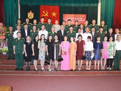 KHOA CÔNG TÁC ĐẢNG, CÔNG TÁC CHÍNH TRỊ - 63 NĂM XÂY DỰNG VÀ TRƯỞNG THÀNH
