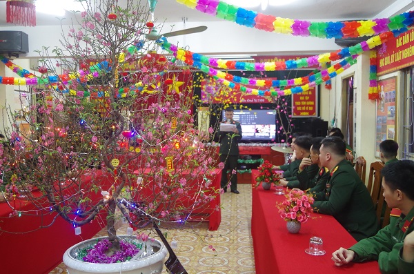 TIỂU ĐOÀN 2 TỔ CHỨC CHƯƠNG TRÌNH THI HÁT KARAOKE “XUÂN VÀ TUỔI TRẺ”