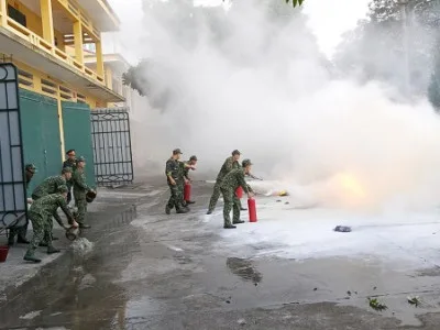 Tổ chức luyện tập các phương án phòng chống cháy nổ, bảo đảm an toàn trong dịp Tết Canh Tý 2020