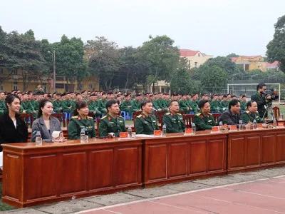 TUỔI TRẺ HỌC VIỆN HẬU CẦN HÀO HỨNG NGÀY HỘI “CHỦ NHẬT ĐỎ”