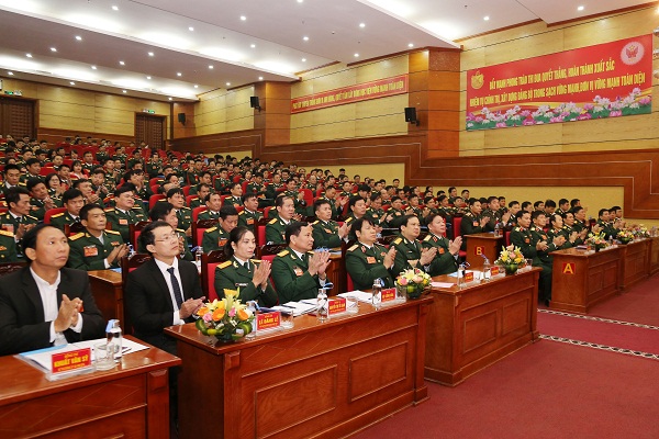 HỌC VIỆN HẬU CẦN TỔ CHỨC ĐẠI HỘI THI ĐUA QUYẾT THẮNG GIAI ĐOẠN 2014 - 2019 