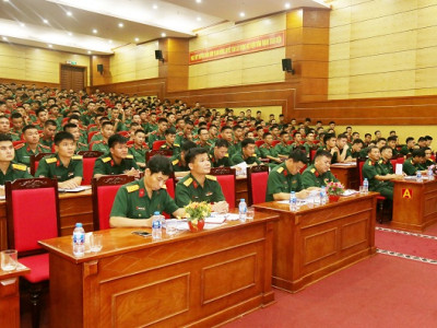 RA MẮT CÂU LẠC BỘ LÝ LUẬN TRẺ