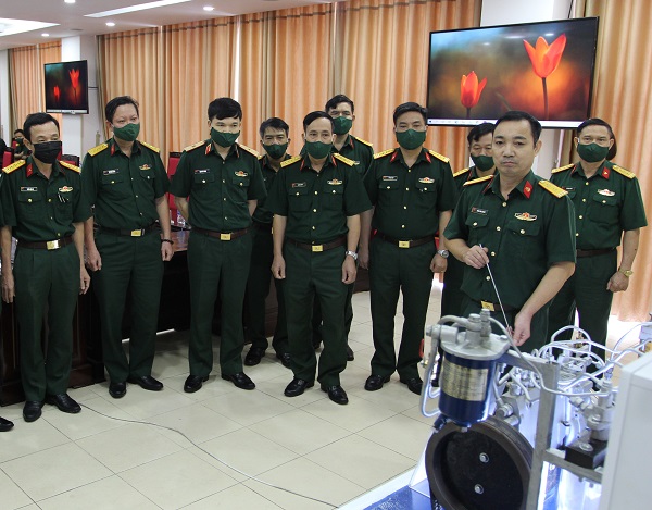 CÁI TẾT ĐẦU TIÊN Ở MÁI TRƯỜNG HỌC VIỆN