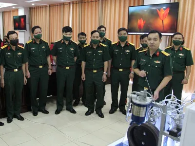 CÁI TẾT ĐẦU TIÊN Ở MÁI TRƯỜNG HỌC VIỆN