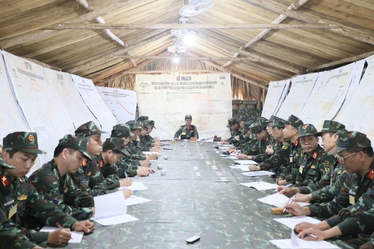 HỌC VIỆN HẬU CẦN TỔ CHỨC QUÁN TRIỆT NGHỊ QUYẾT VÀ CHỈ THỊ NĂM HỌC 2018-2019