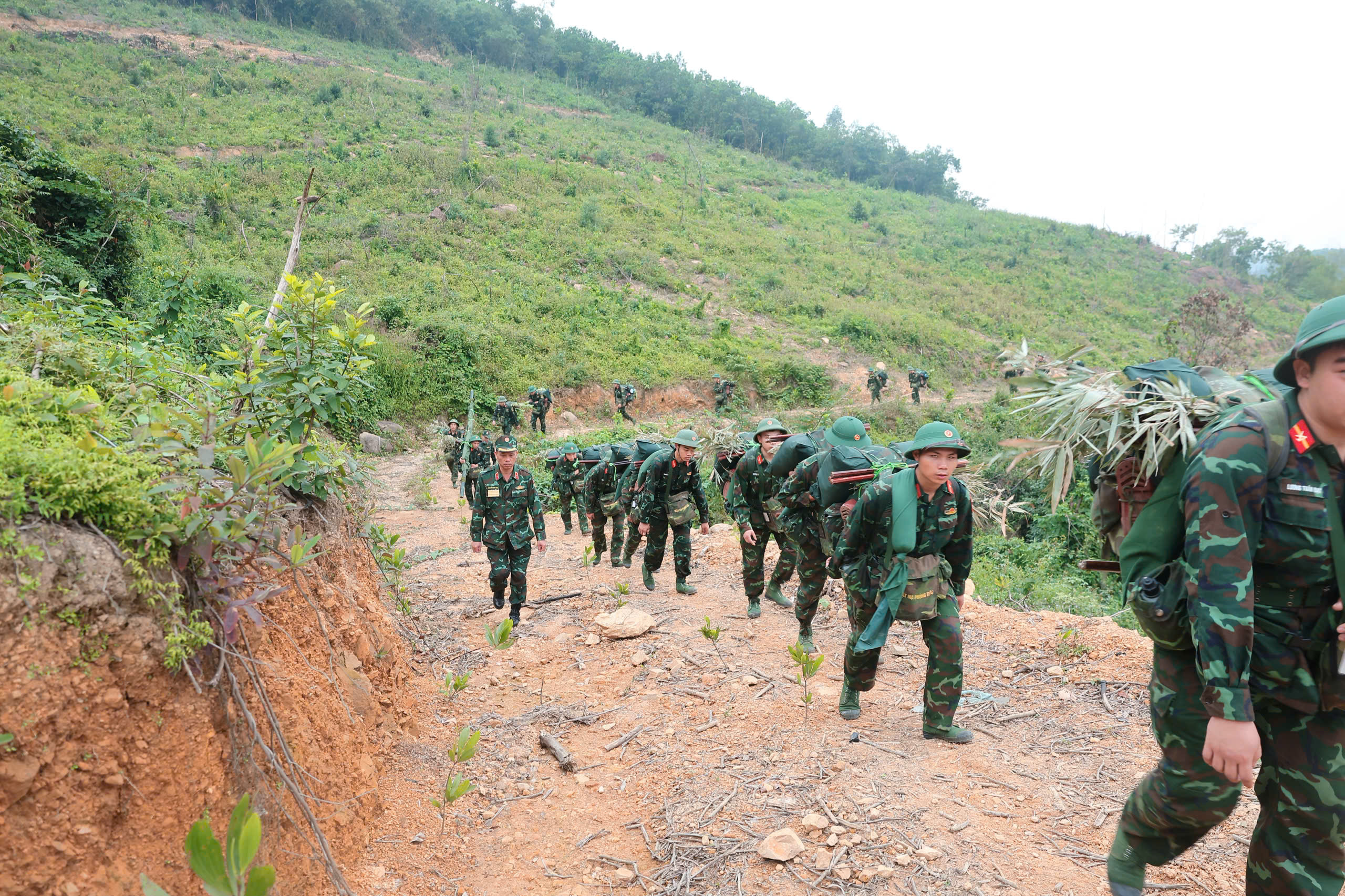 CÔNG TÁC ĐẢNG, CÔNG TÁC CHÍNH TRỊ - LINH HỒN, MẠCH SỐNG TRONG DIỄN TẬP H-25D