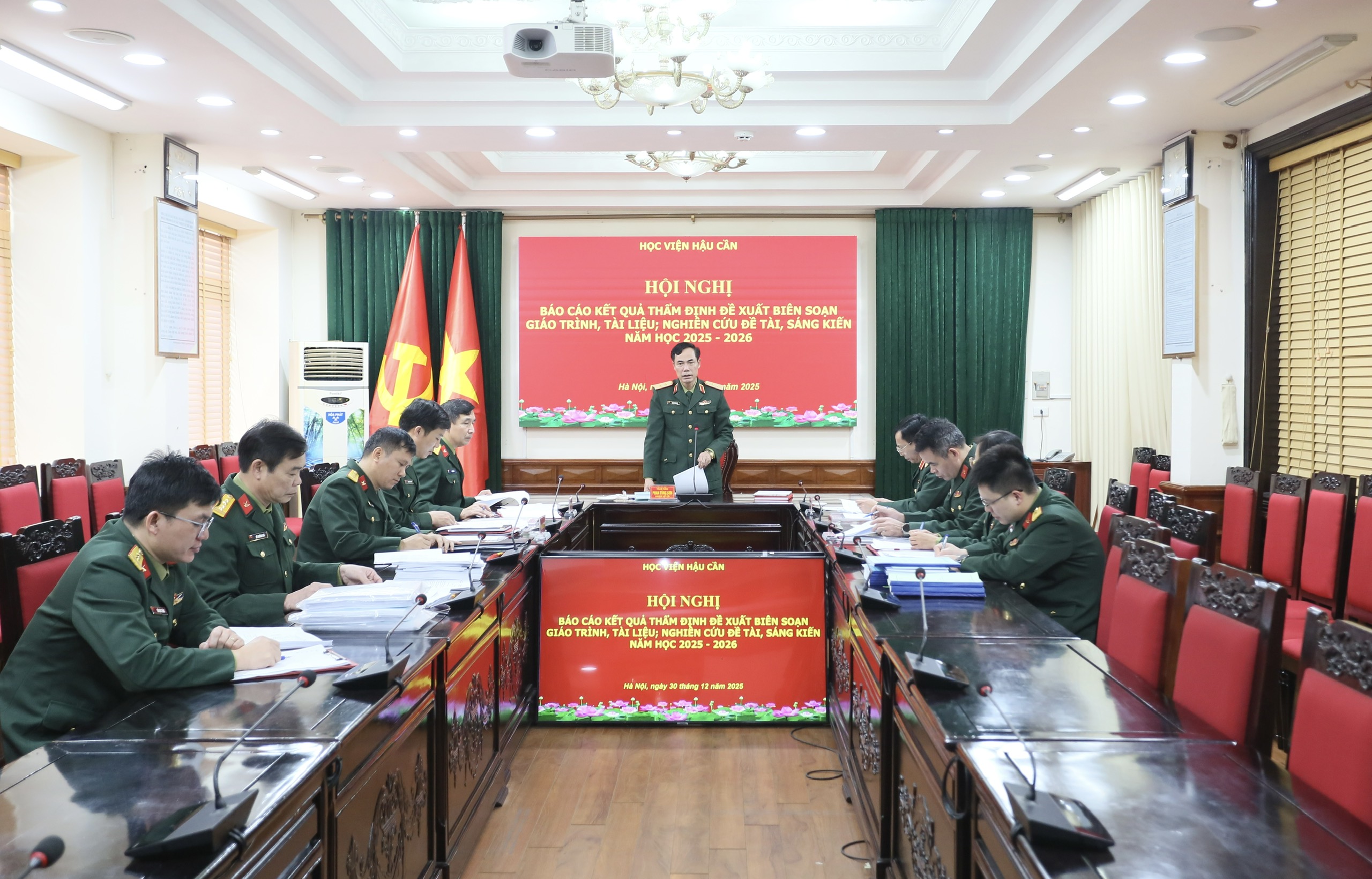 TỪ THẨM ĐỊNH ĐẾN TRIỂN KHAI: CHUẨN HÓA GIÁO TRÌNH, NÂNG TẦM NGHIÊN CỨU KHOA HỌC Ở HỌC VIỆN HẬU CẦN