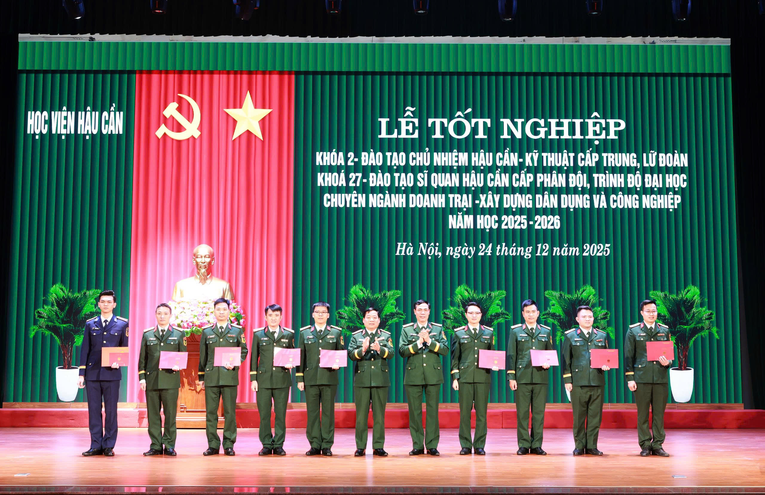 HỌC VIÊN HỌC VIỆN HẬU CẦN TỐT NGHIỆP HÔM NAY – SẴN SÀNG CỐNG HIẾN NGÀY MAI