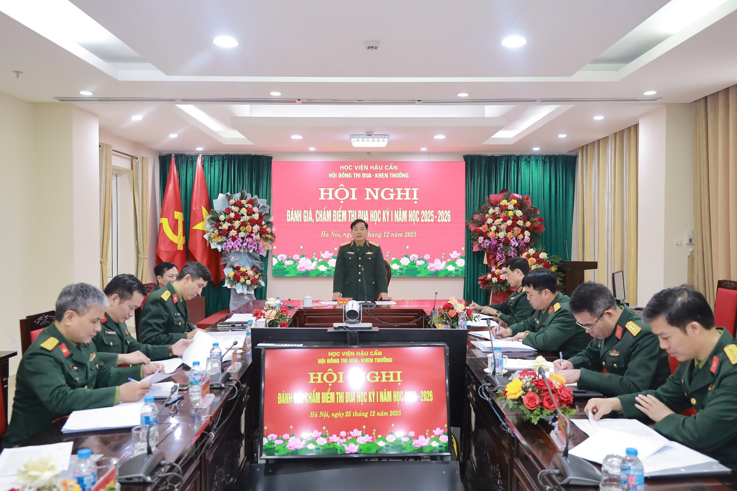 HỘI ĐỒNG THI ĐUA - KHEN THƯỞNG HỌC VIỆN HẬU CẦN ĐÁNH GIÁ, CHẤM ĐIỂM THI ĐUA HỌC KỲ I NĂM HỌC 2025 - 2026