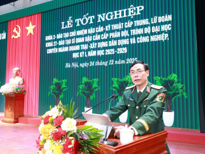 HỌC VIỆN HẬU CẦN TỔ CHỨC LỄ TỐT NGHIỆP CÁC KHÓA ĐÀO TẠO RA TRƯỜNG HỌC KỲ I, NĂM HỌC 2025-2026
