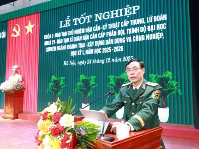 HỌC VIỆN HẬU CẦN TỔ CHỨC LỄ TỐT NGHIỆP CÁC KHÓA ĐÀO TẠO RA TRƯỜNG HỌC KỲ I, NĂM HỌC 2025-2026